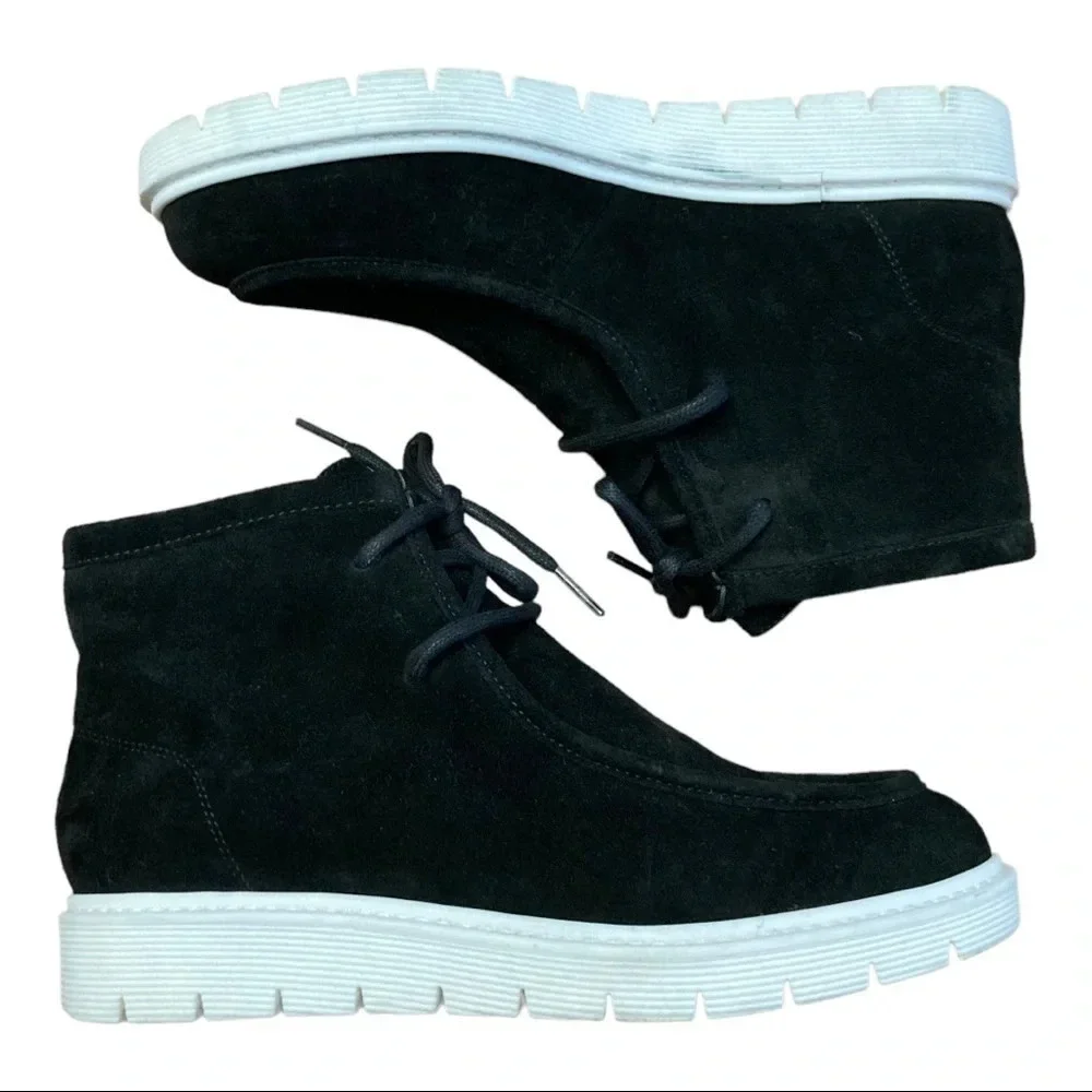 Aquatalia brand style